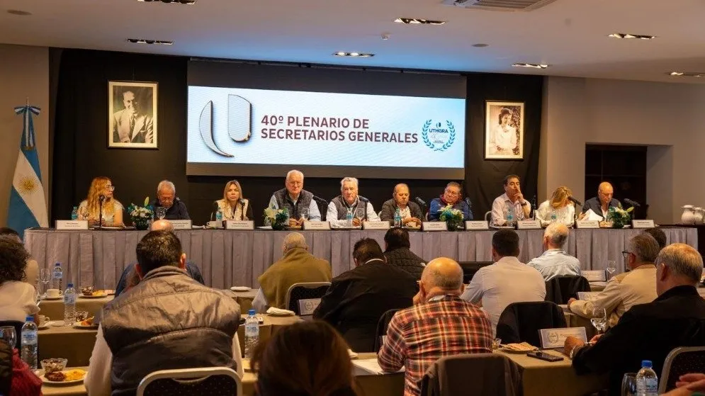 Barrionuevo extendió los mandatos y anunció una marcha a Tribunales para exigir que habiliten las elecciones en UTHGRA